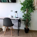 Hom Amplio Home Estudio, Terraza Con Vista Al Mar 8181
